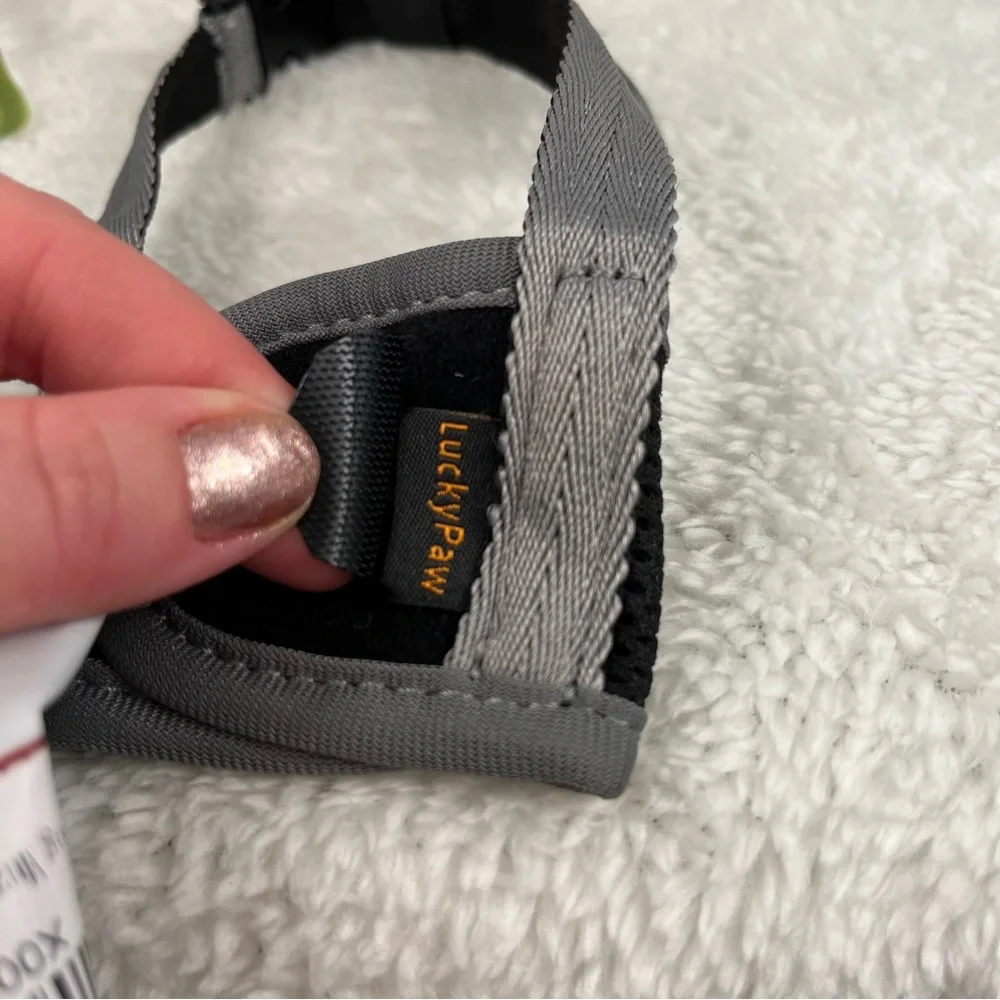 NWT LUCKYPAW |  Adjustable Mesh Dog‎ Muzzle